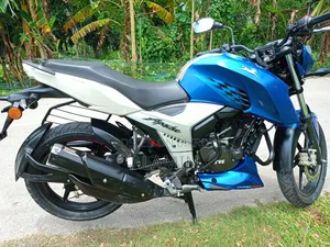 TVS Apache 160 4V 2024 Blue