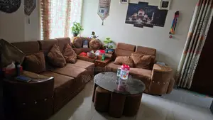 ৫ সিটের সোফা ও টেবিল