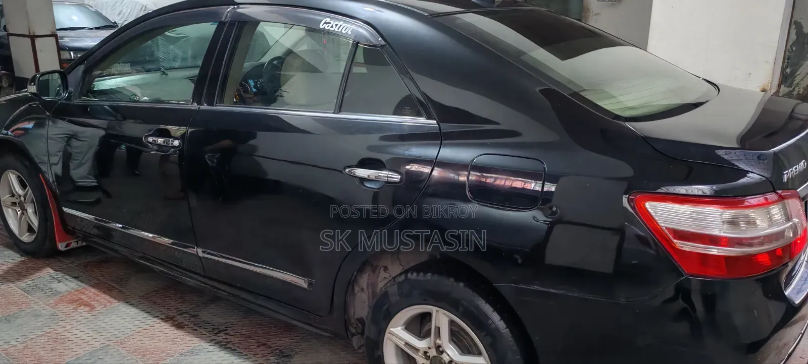 Toyota Premio 2011 Black