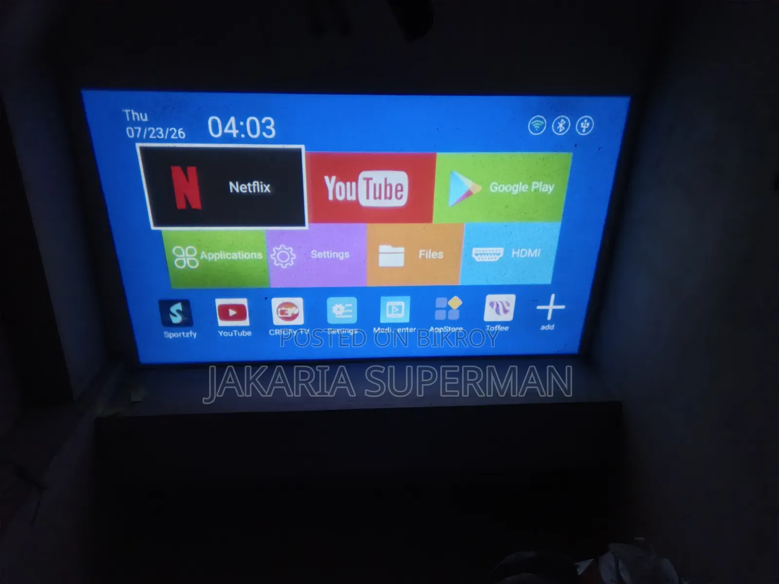 Projector and Screen