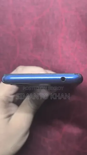 Walton 32 GB Blue