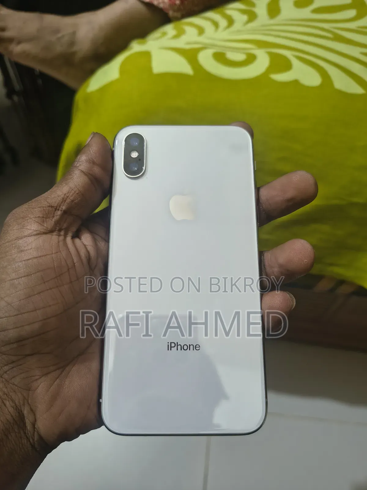 Apple iPhone X 64 GB White