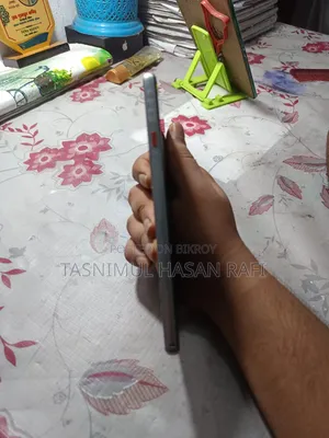 Tecno Camon 40 128 GB Silver