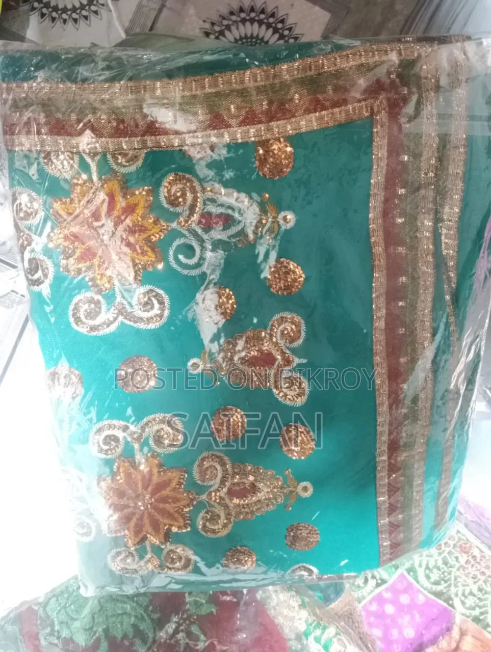 মাত্র ৫০০ টাকা, স্টক ক্লিয়ারেন্স অফার।