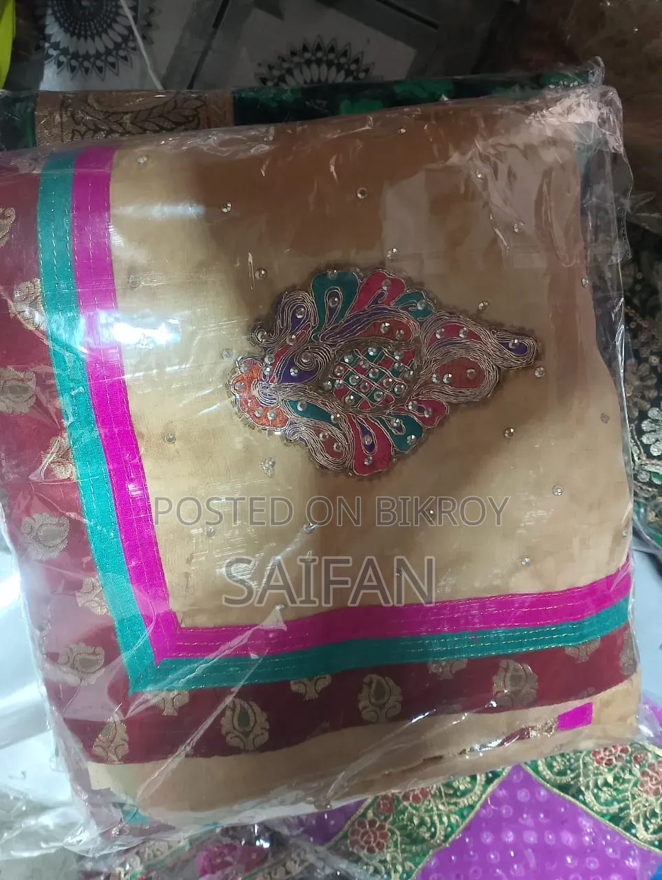মাত্র ৫০০ টাকা, স্টক ক্লিয়ারেন্স অফার।