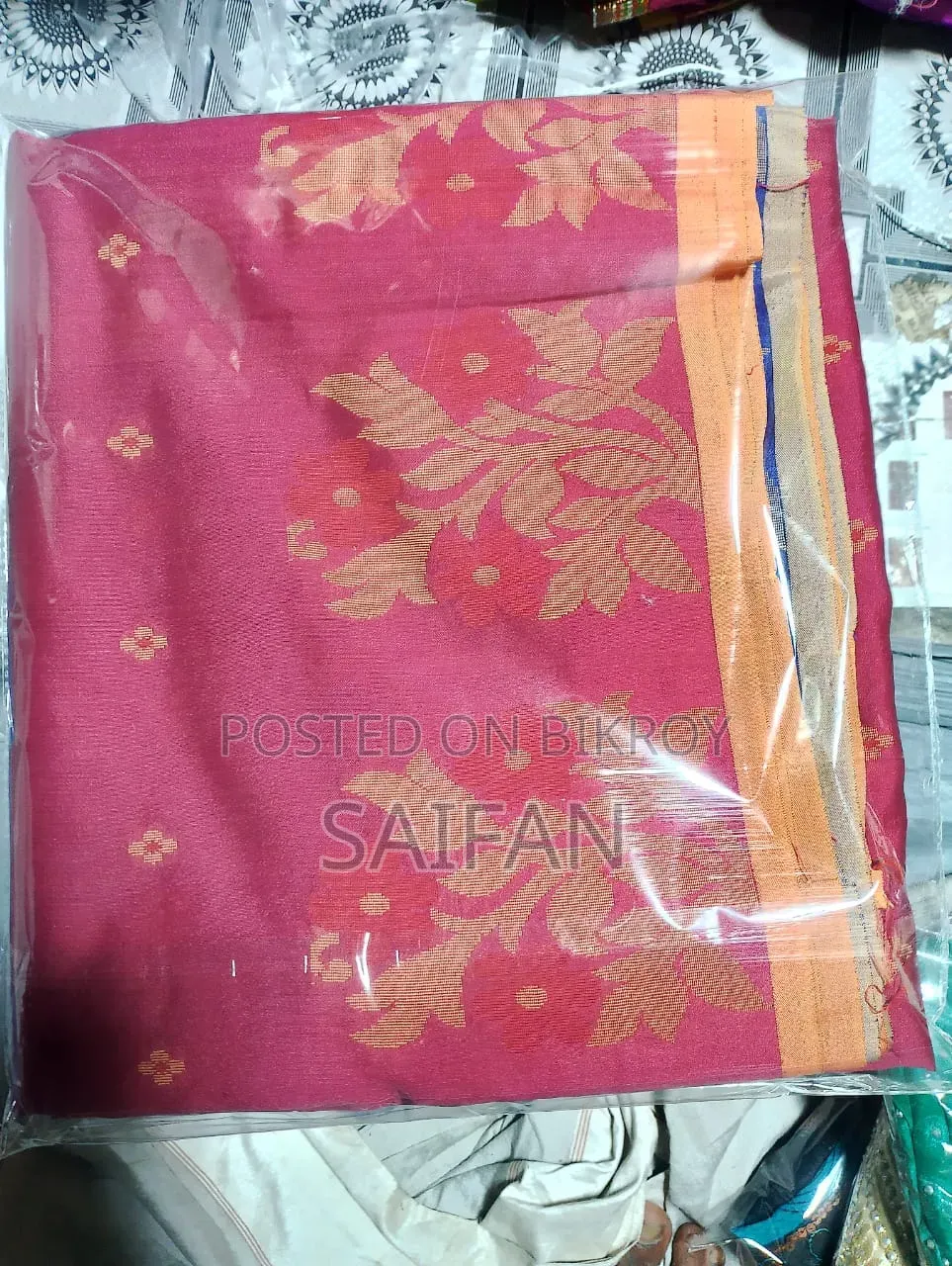 মাত্র ৫০০ টাকা, স্টক ক্লিয়ারেন্স অফার।