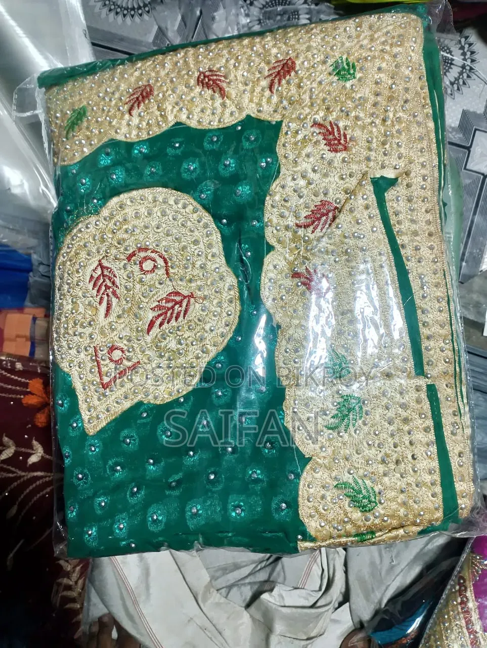 মাত্র ৫০০ টাকা, স্টক ক্লিয়ারেন্স অফার।