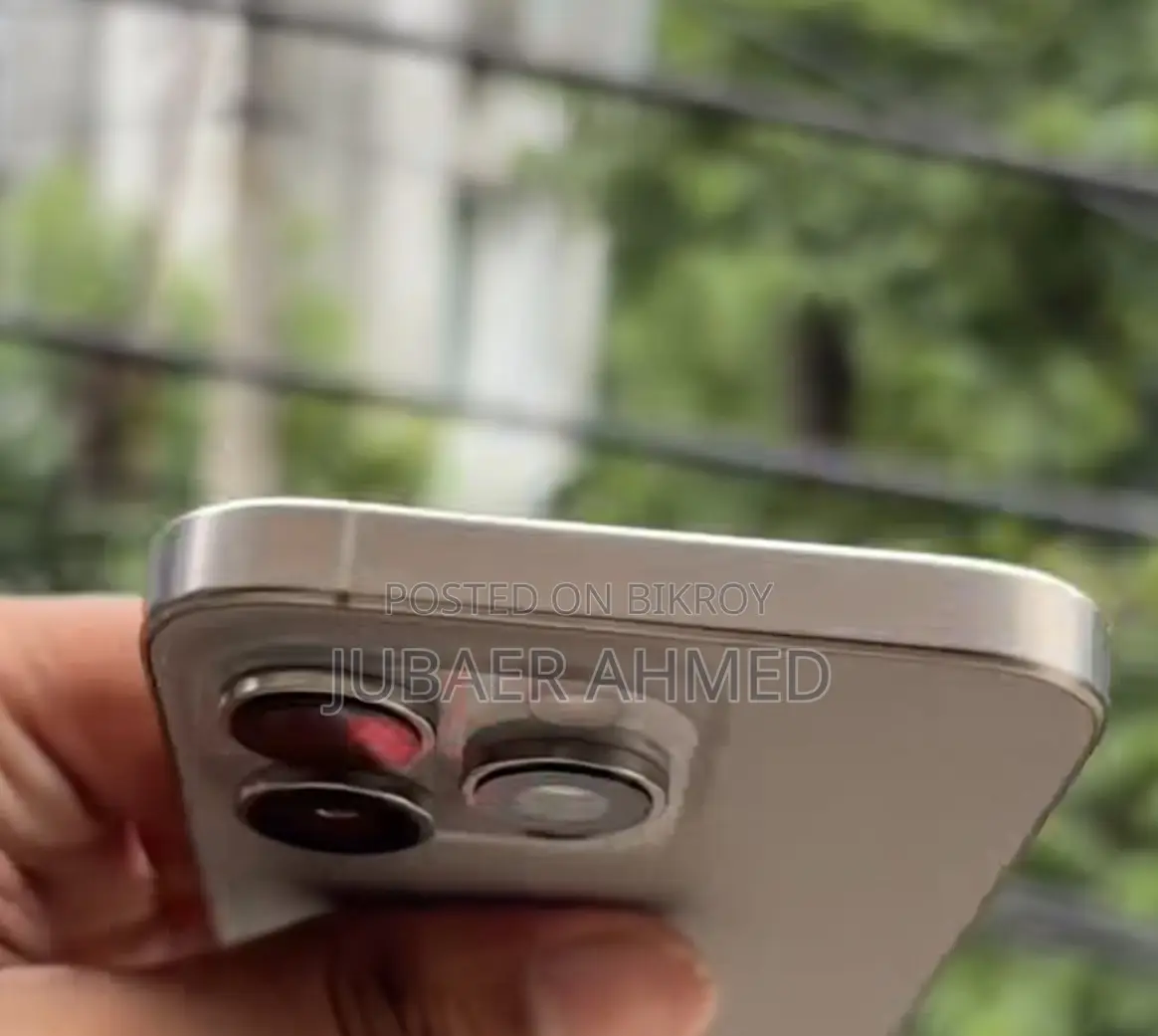 অ্যাপল আইফোন ১৬ প্রো ২৫৬ জিবি সিলভার