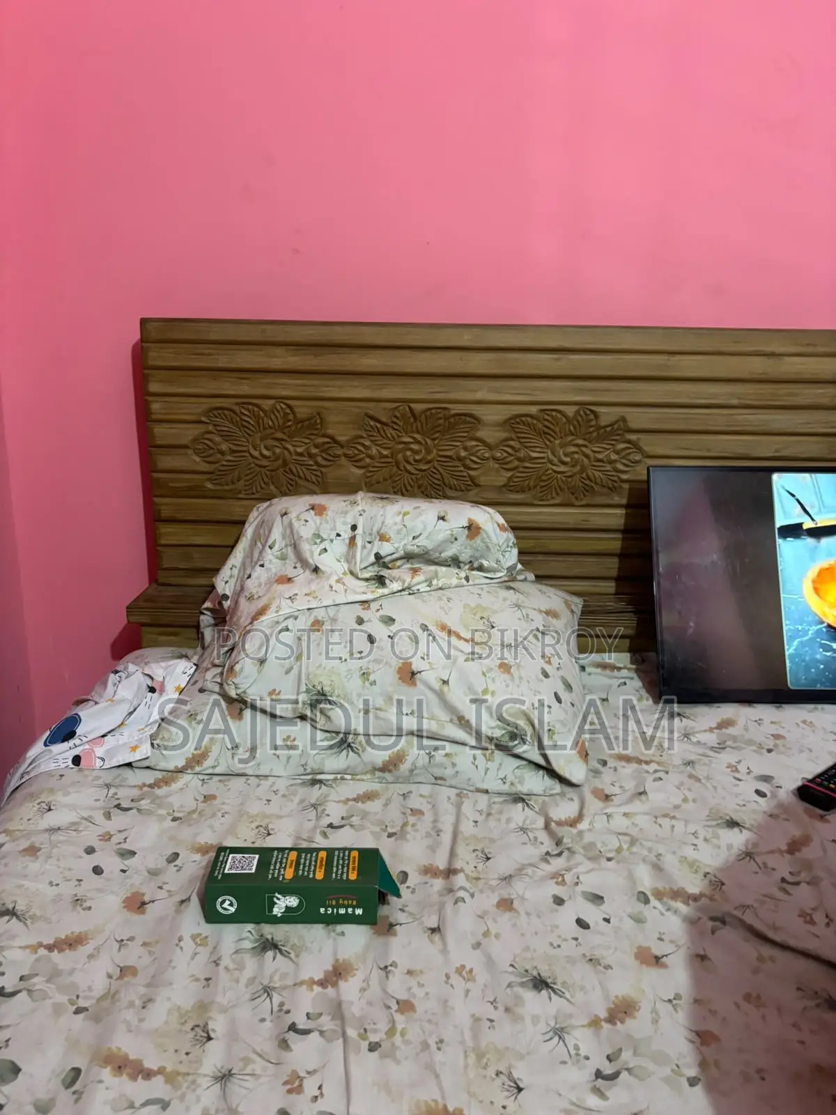 Teak Wood Bed