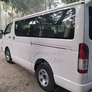New Toyota HiAce 2010 White