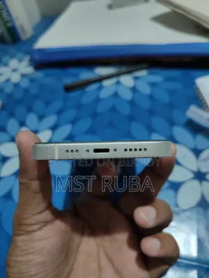 Apple iPhone 13 128 GB White