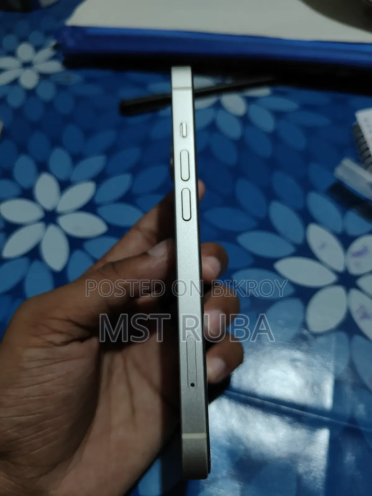Apple iPhone 13 128 GB White