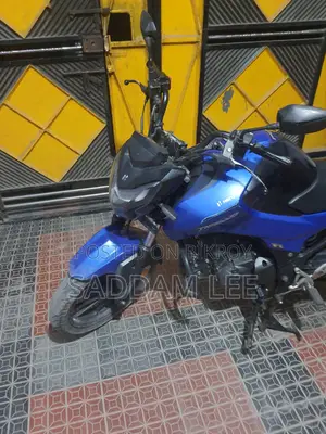 Hero Thriller 160R 2022 Blue