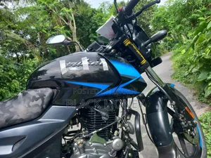 Bajaj Pulsar 150 2022 Blue