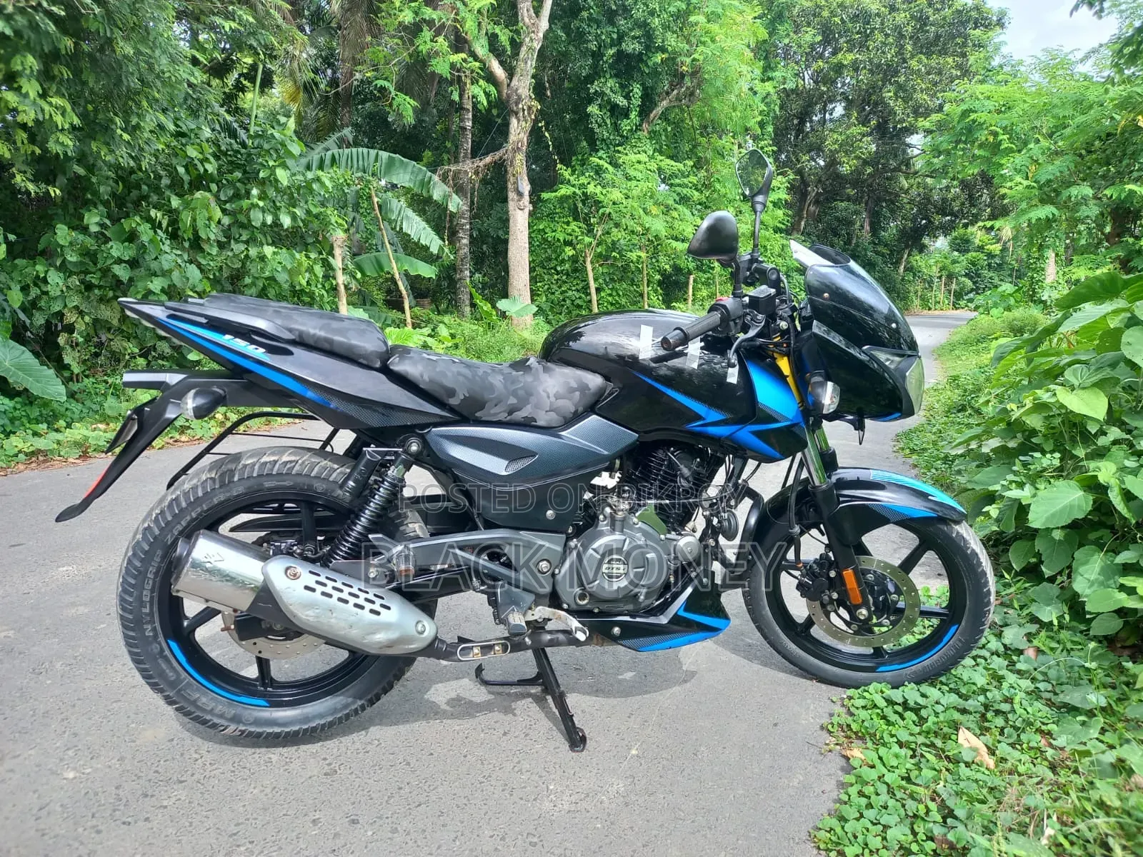 Bajaj Pulsar 150 2022 Blue