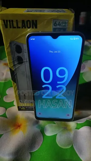 ভিলেন ৪ জিবি হোয়াইট