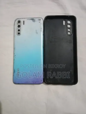অপ্পো এফ১৫ ১২৮ জিবি সাদা