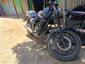 Bajaj Avenger 150 Street 2017 Blue