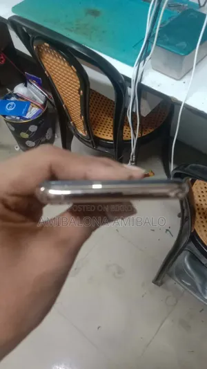 অ্যাপল আইফোন এক্সএস ২৫৬ জিবি গোল্ড