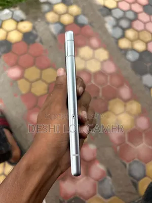 গুগল পিক্সেল ৭এ ১২৮ জিবি সাদা