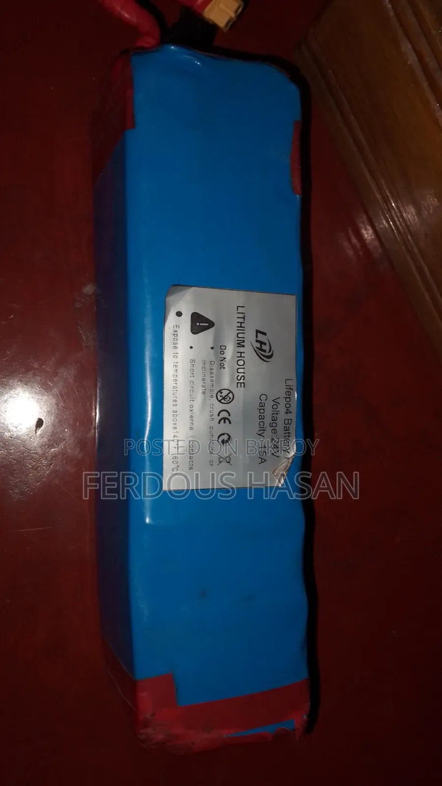 24 Volt 15 Amp Lithium Iron Phosphate Battery 2 Month Use New Condition