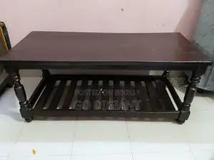 কাঠের সেন্টার টেবিল / টি-টেবিল