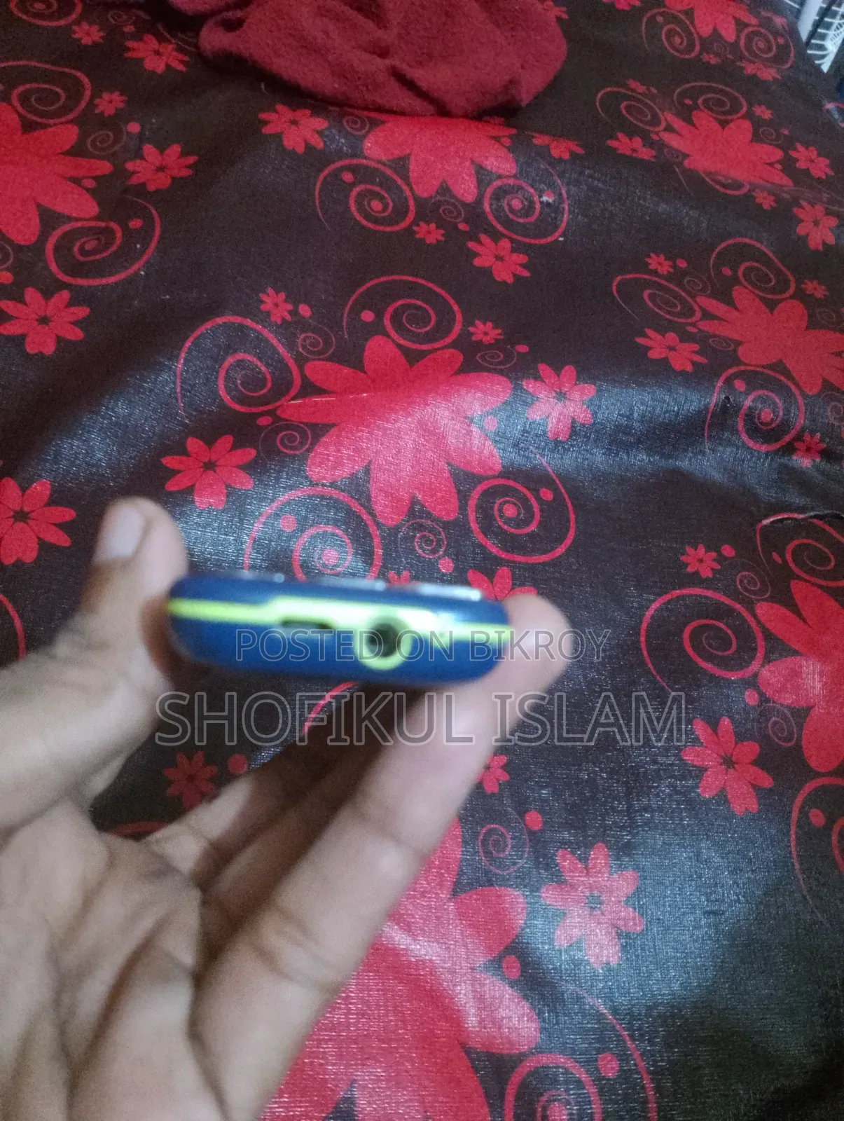 Mobile Phone 8 GB Blue