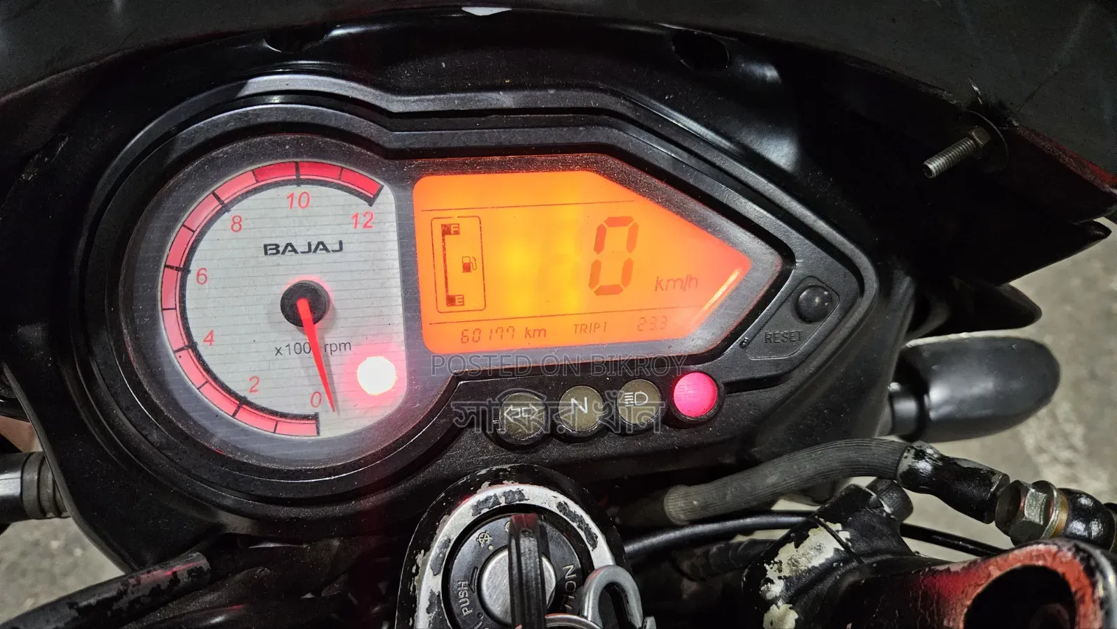 Bajaj Pulsar 150 2010 Red