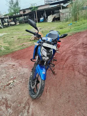 TVS Apache 160 4V 2022 Blue
