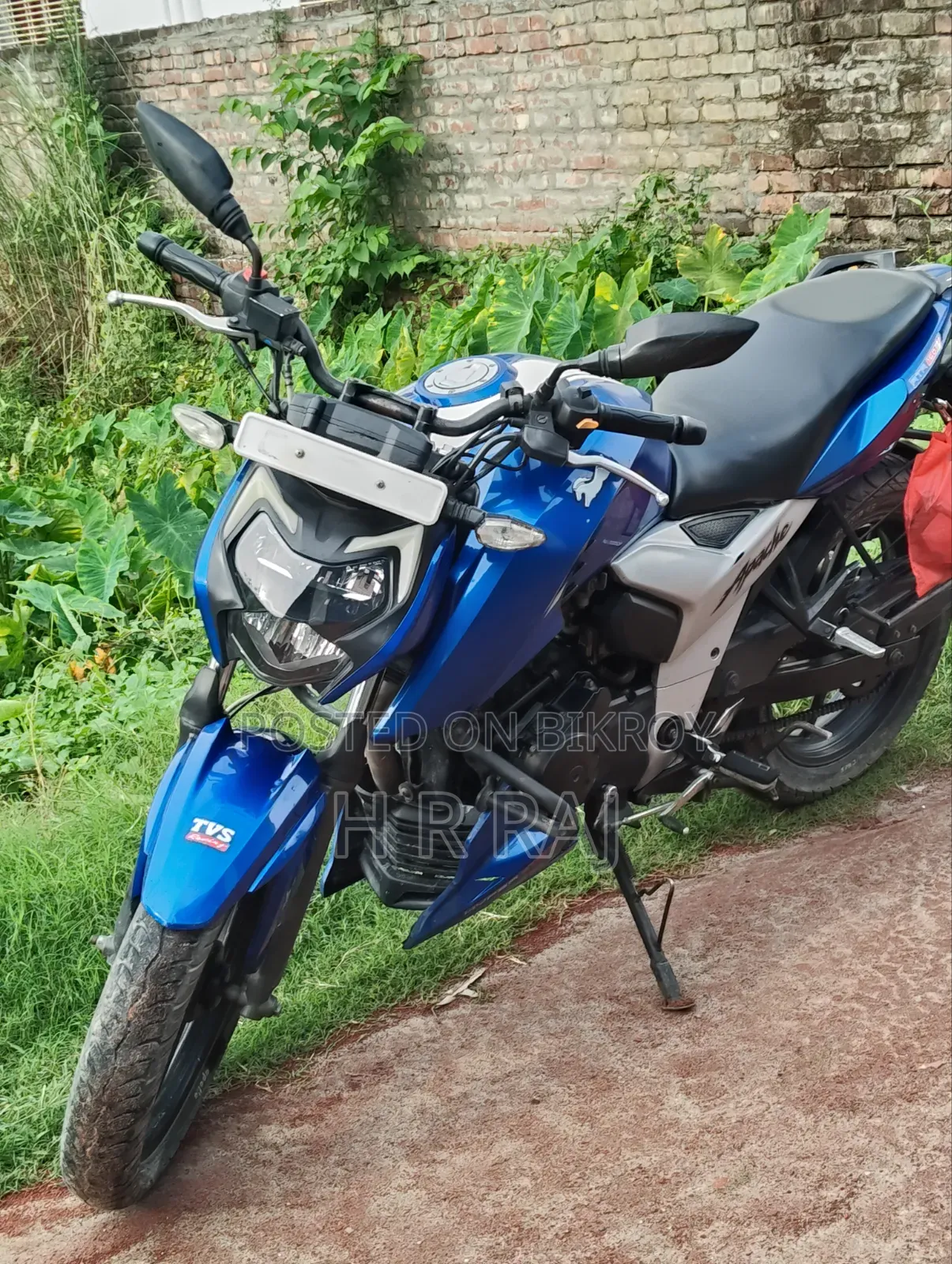 TVS Apache 160 4V 2022 Blue