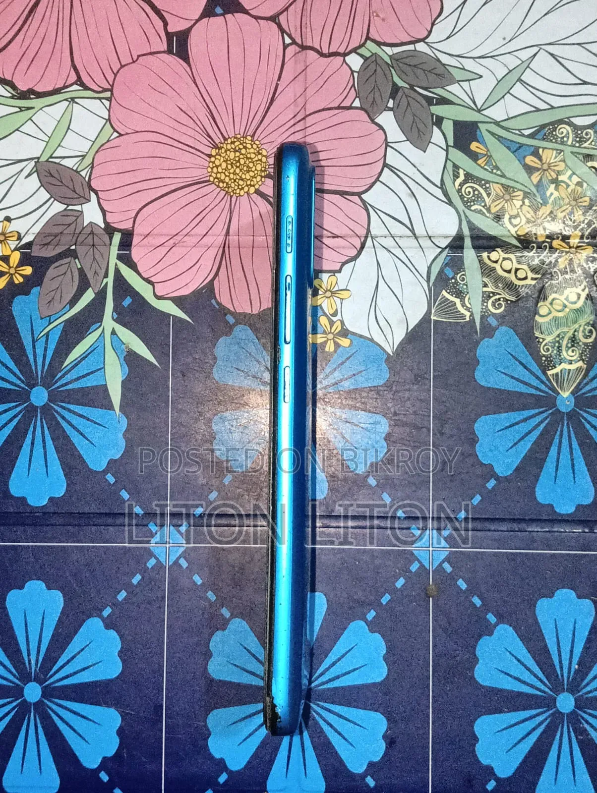 মোটরসাইকেল মোটো ই৭ পাওয়ার ৩২ জিবি ব্লু