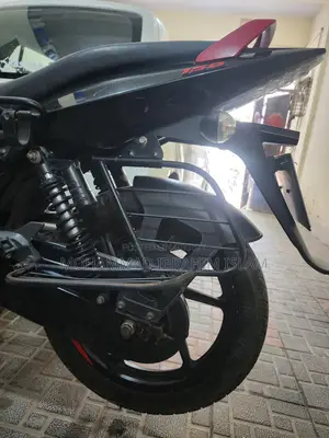 Bajaj Pulsar 150 2021 Black