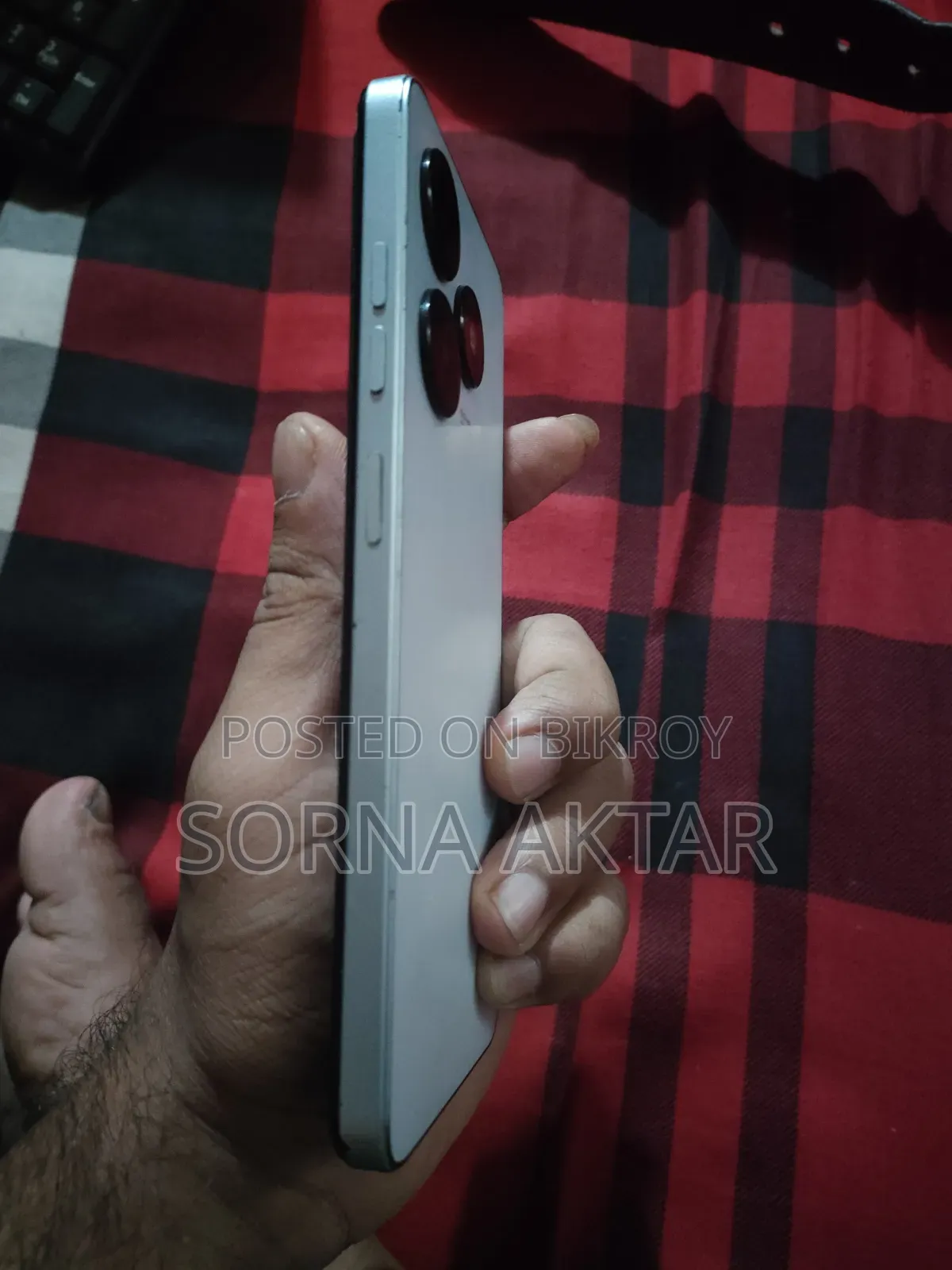 টেকনো স্পার্ক ২০সি ১২৮ জিবি সাদা