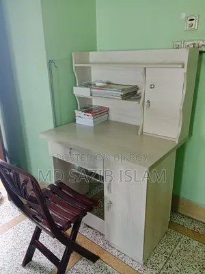 Reading Table