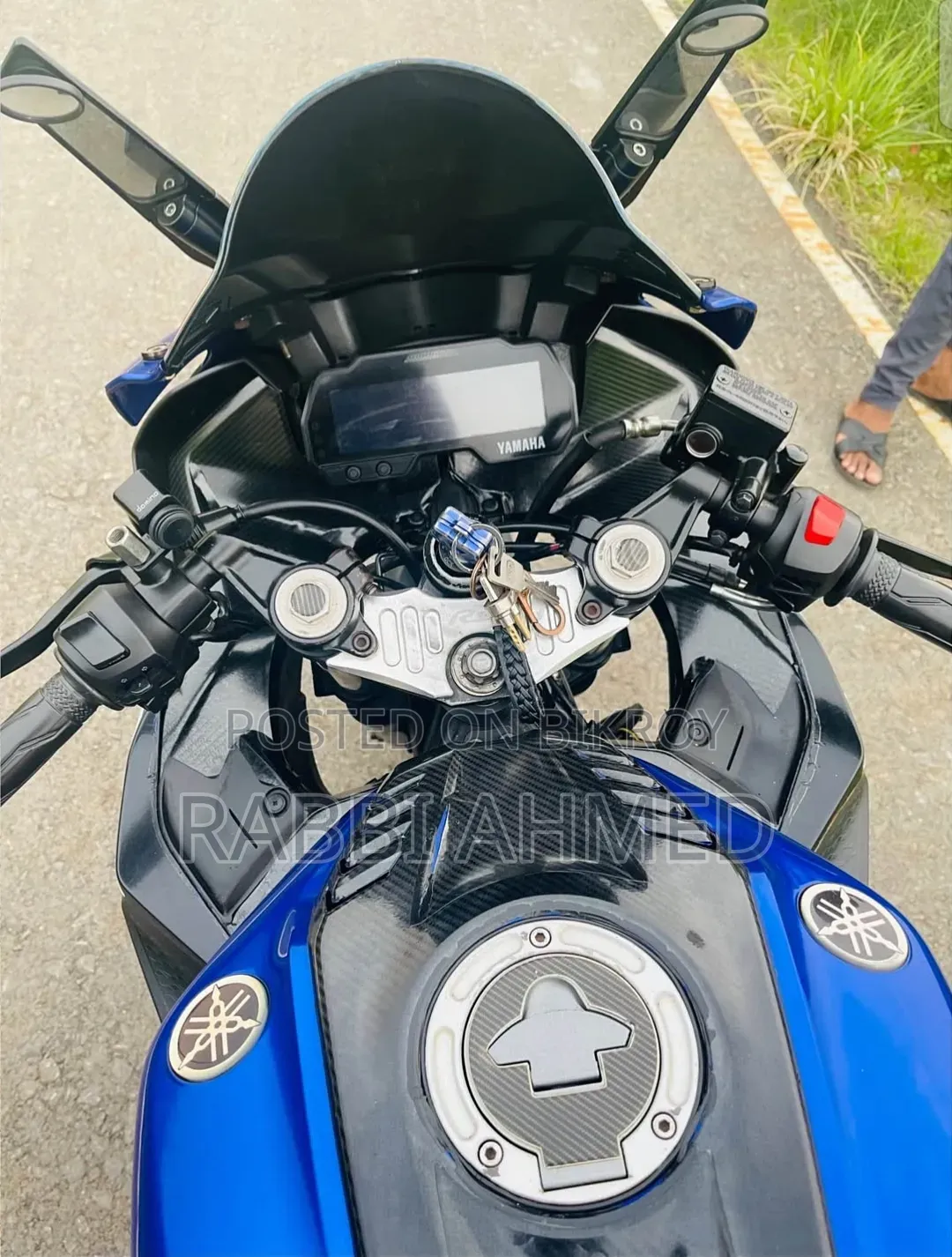 Yamaha R15 V3 2020 Blue