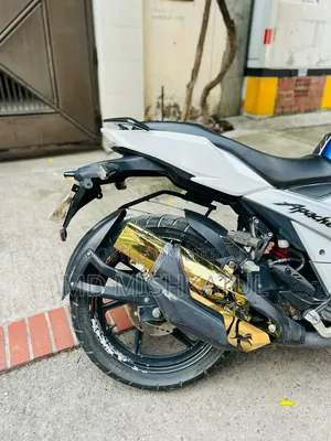 TVS Apache RTR 160 4V 2020 Blue