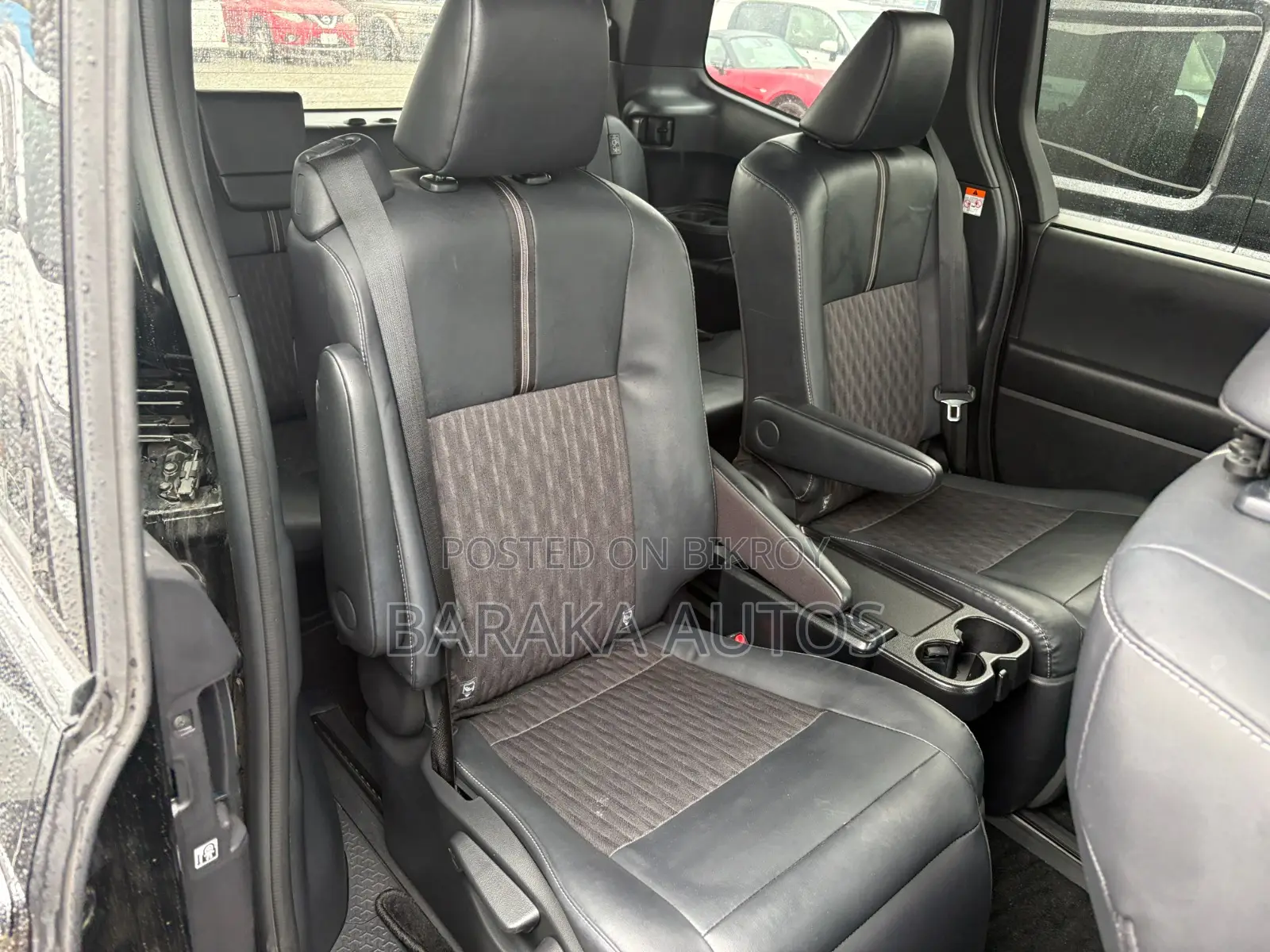 Toyota Noah 2022 Black
