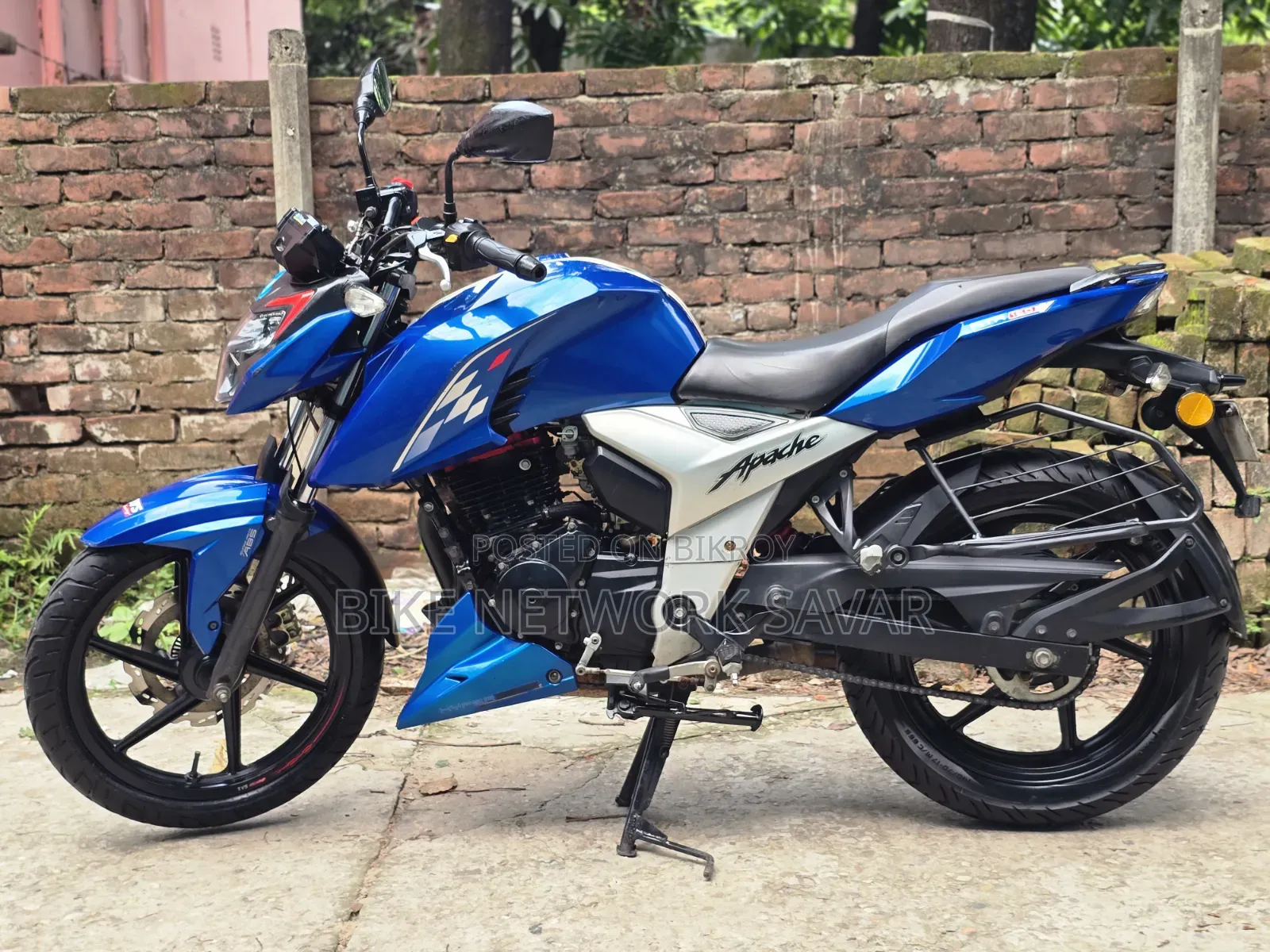 টিভিএস আপ্যাচি আরটিআর ১৬০ ৪ভি ২০২২ নীল