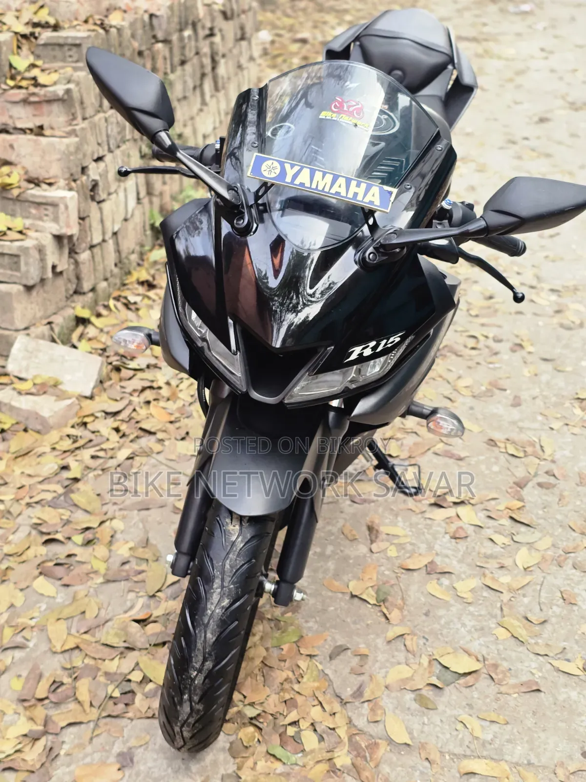 নতুন ইয়ামাহা আর১৫ ভি৩ ২০২৫ কালো
