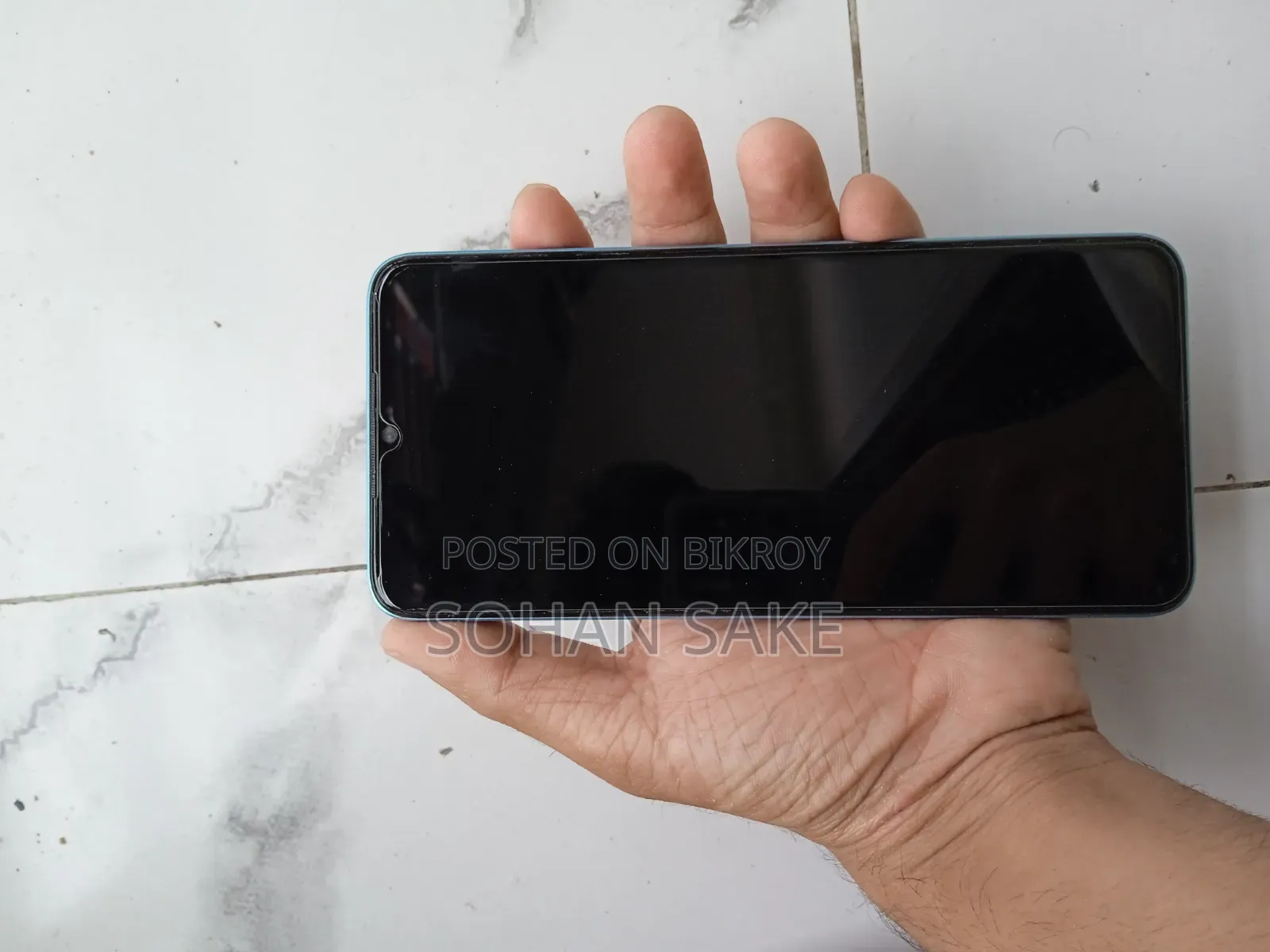Infinix 64 GB Blue