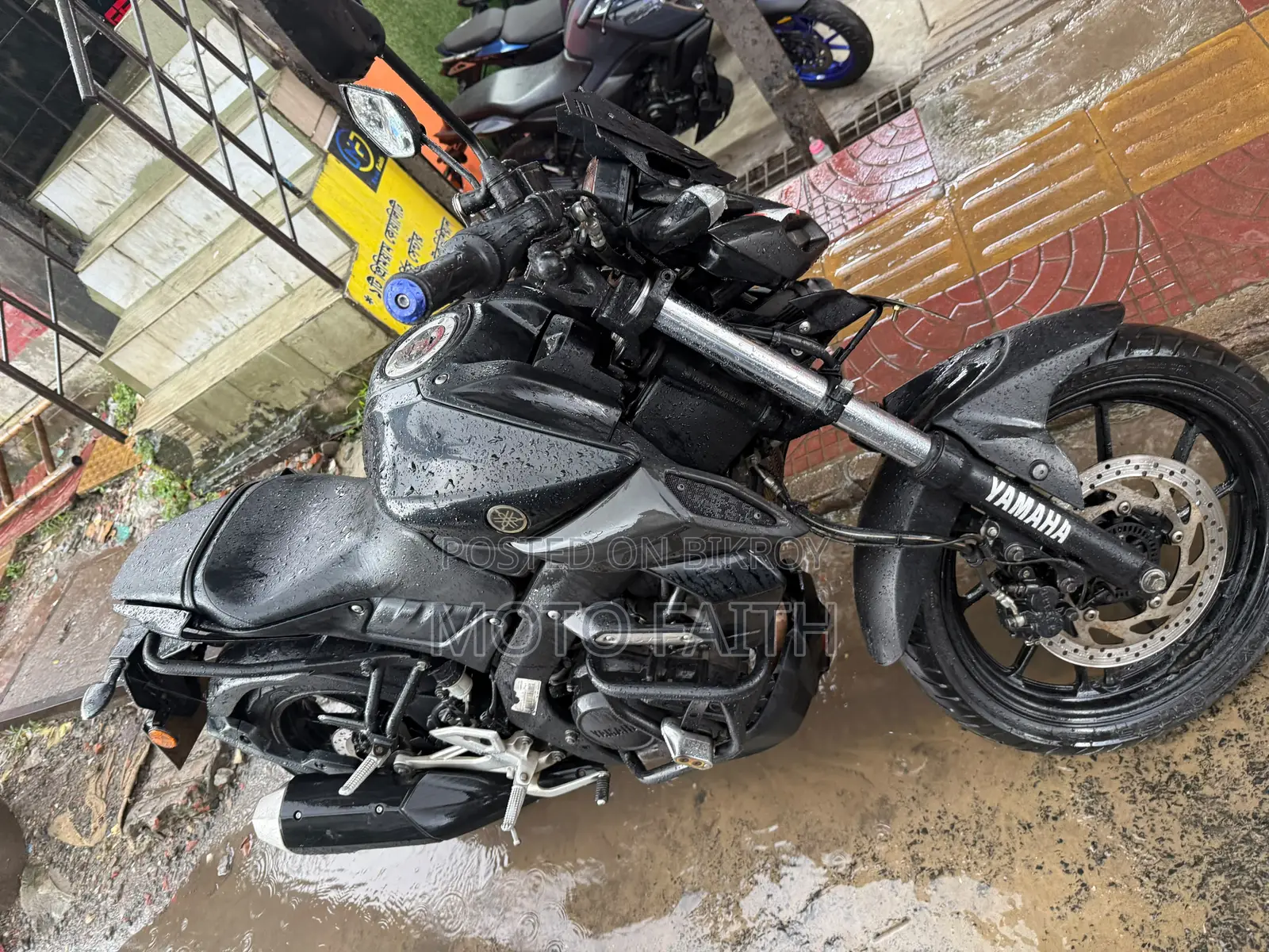 Yamaha 2022 Black