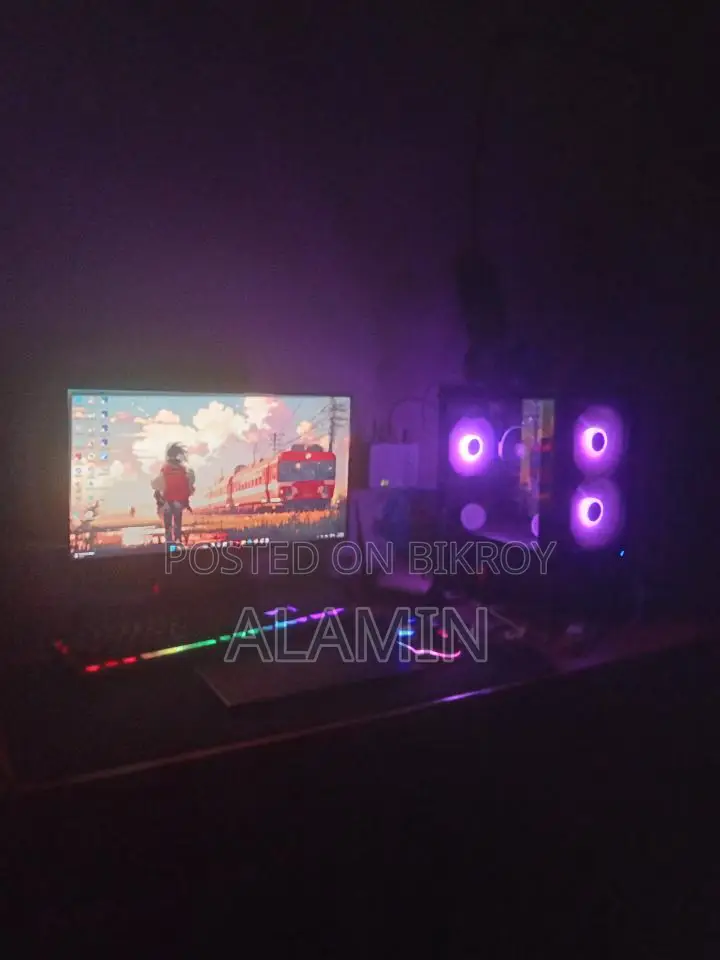Desktop Computer Asus 8GB AMD Ryzen 5 SSD 256GB