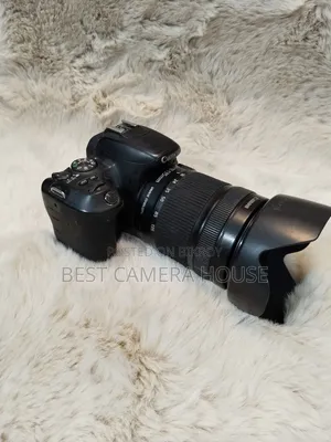 200d+18-135mm STM