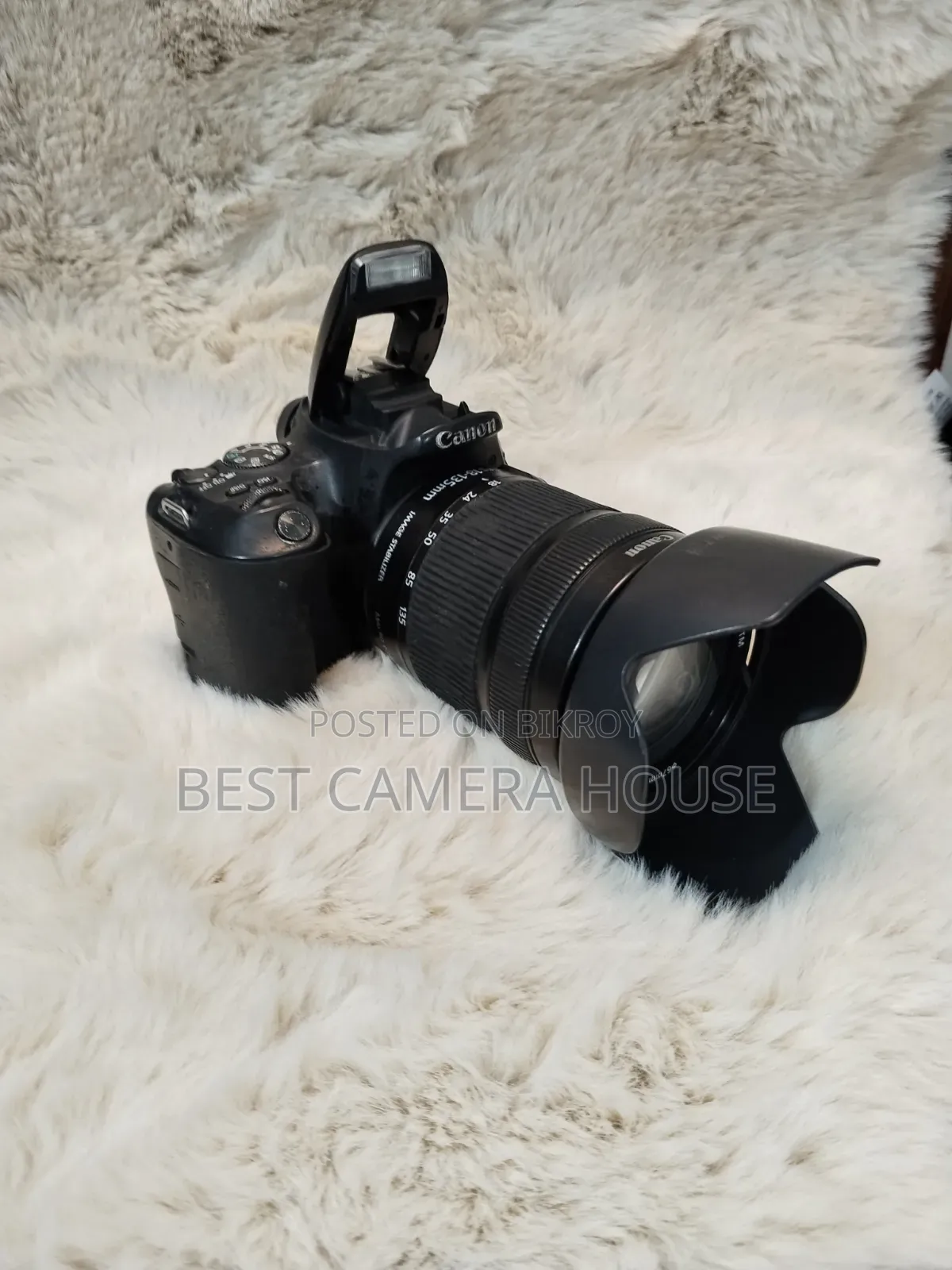 200d+18-135mm STM