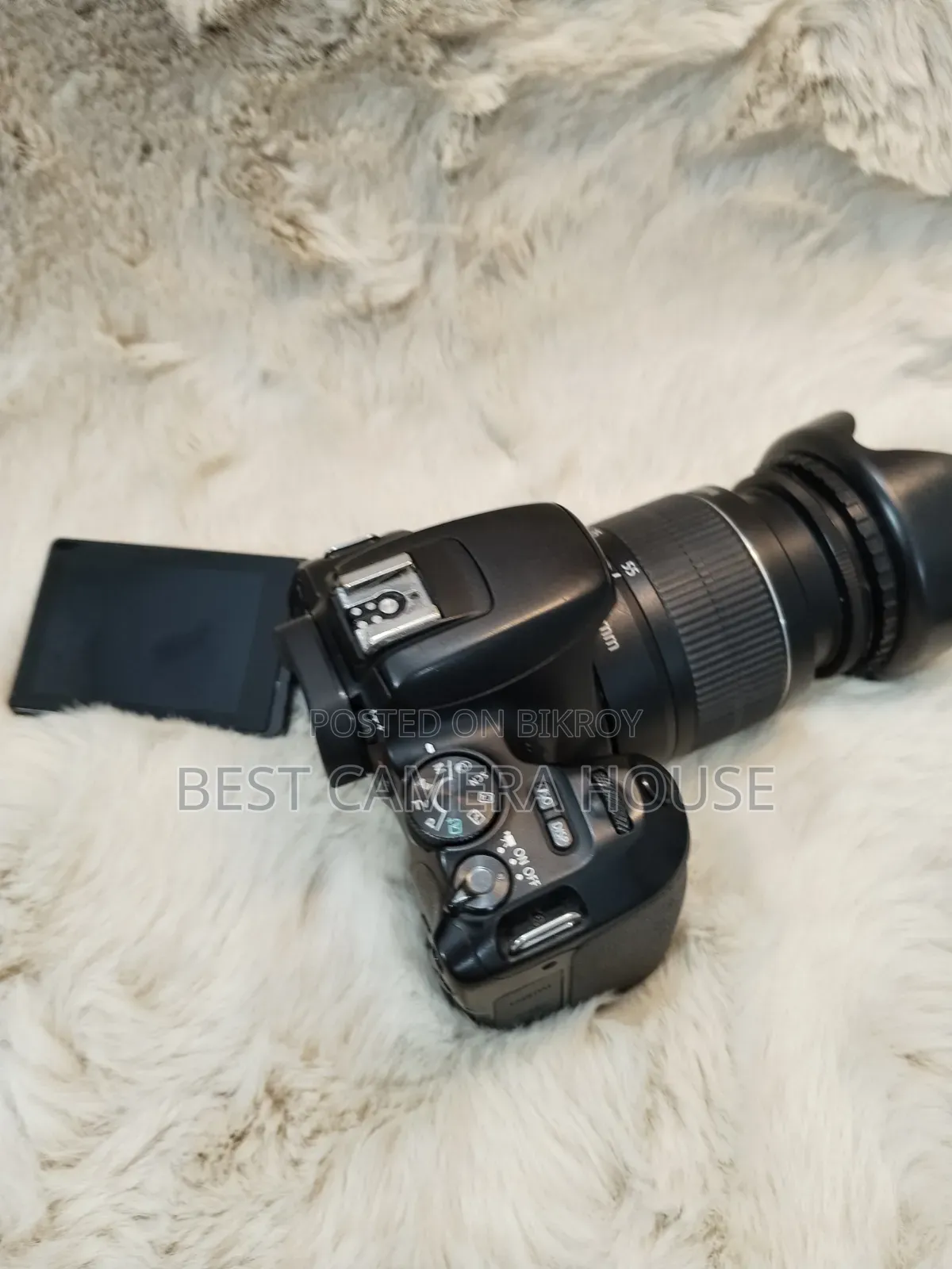 200d+ Kit Lens