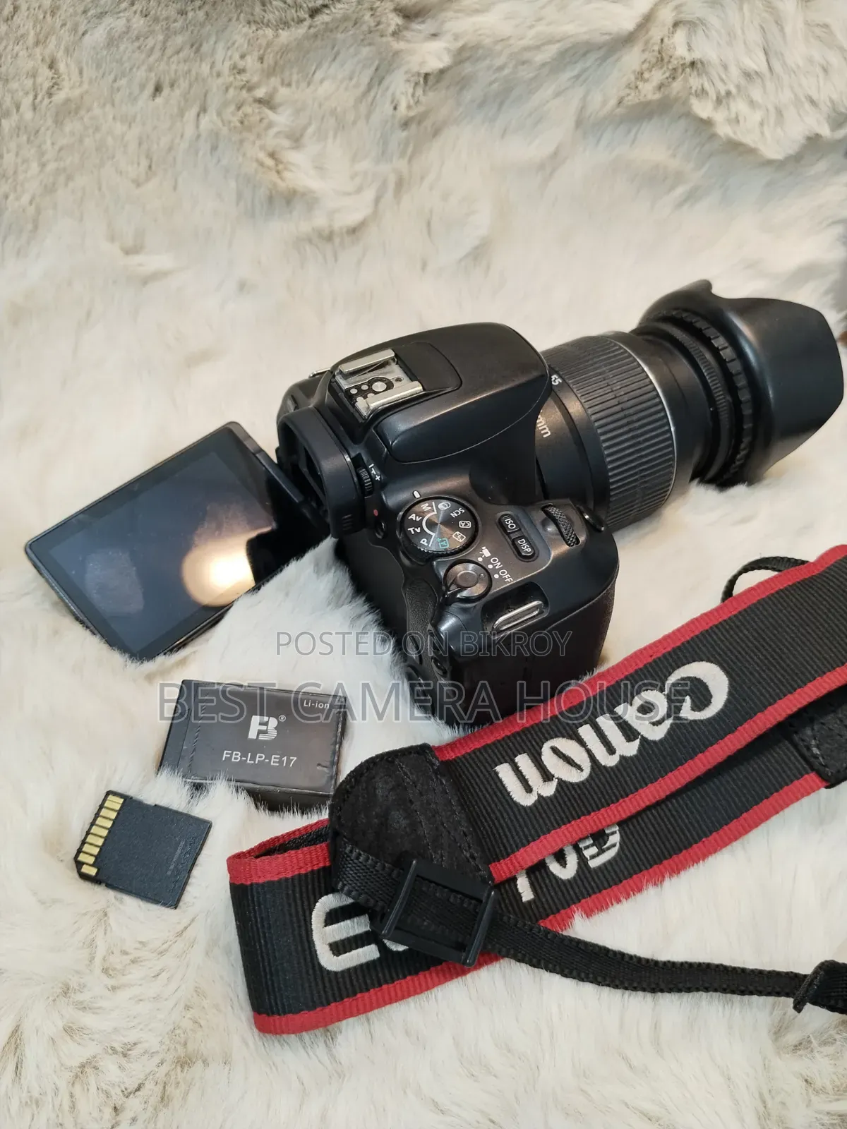 200d+ Kit Lens
