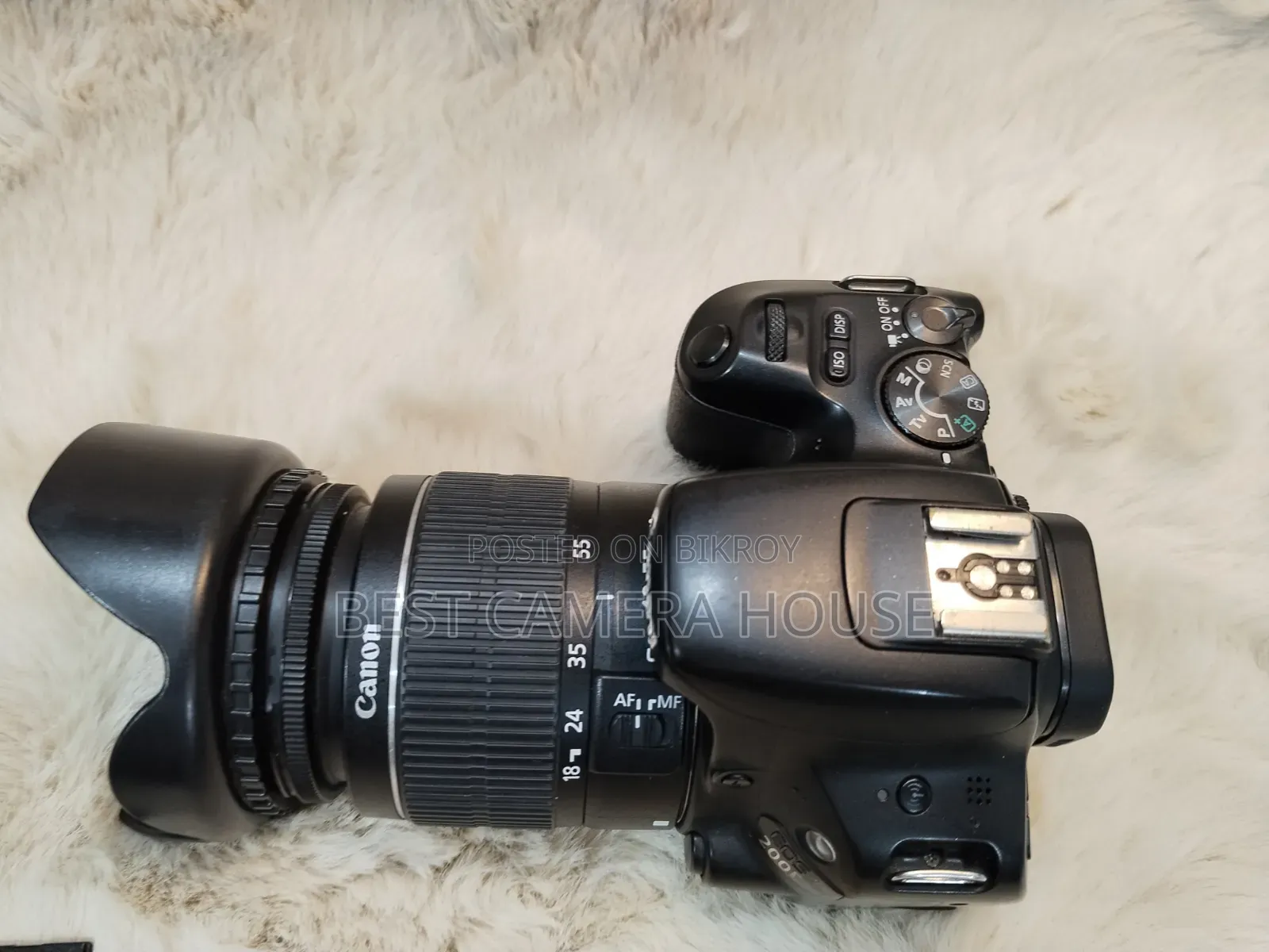 200d+ Kit Lens