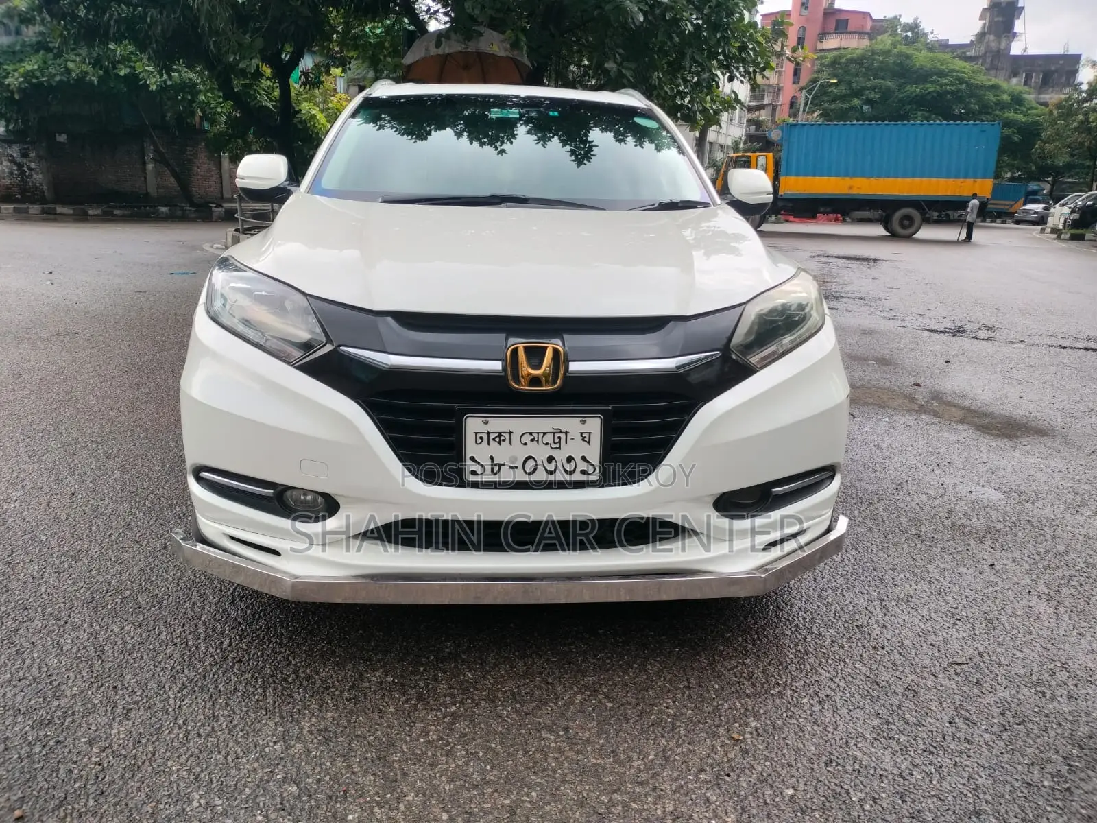 Honda Vezel 1.5 Four-Wheel Drive 2015 Pearl