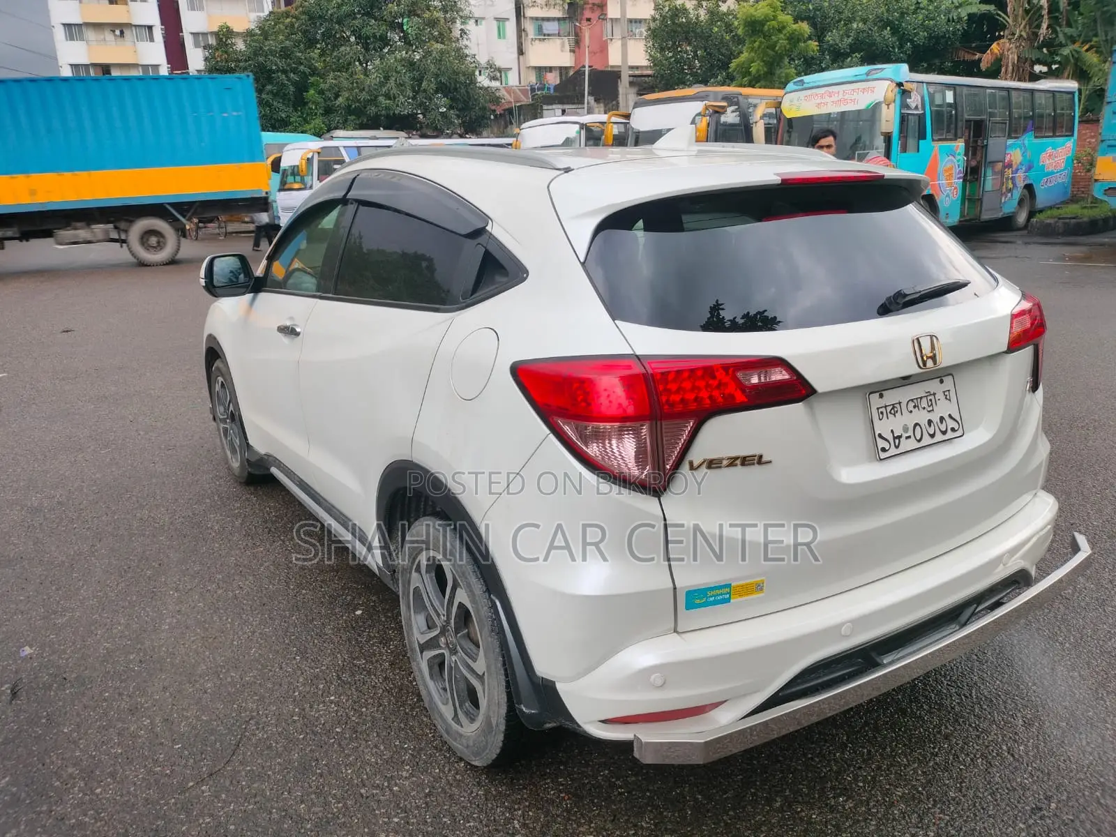 Honda Vezel 1.5 Four-Wheel Drive 2015 Pearl