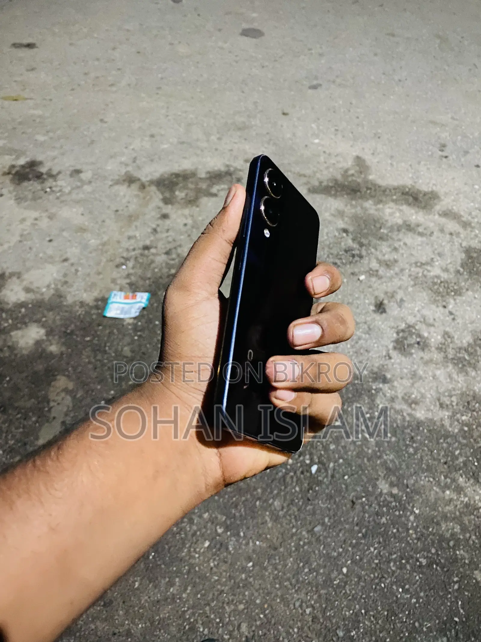 New Vivo Y28 128 GB Purple